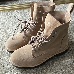 Sorel Hi Line Lace Up Hiking Boots